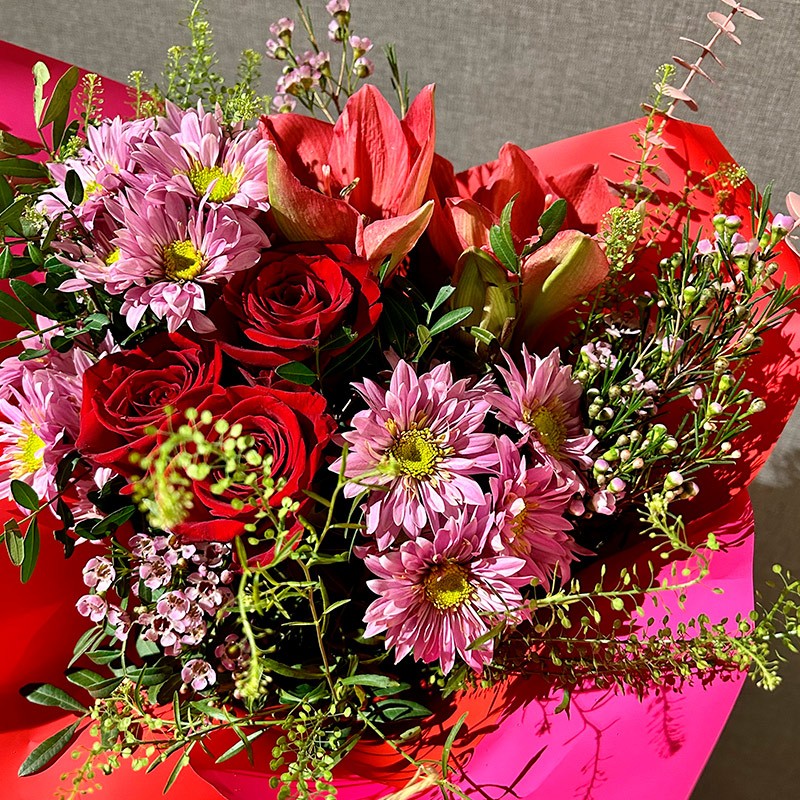 Ramo de flores en honor a Arganzuela de floristería Viserchi, floristería en Araganzuela, Madrid.
